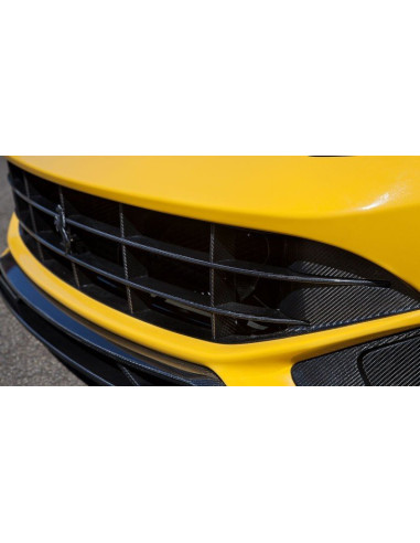 NOVITEC Ferrari F12 Berlinetta Calandre Avant Carbone