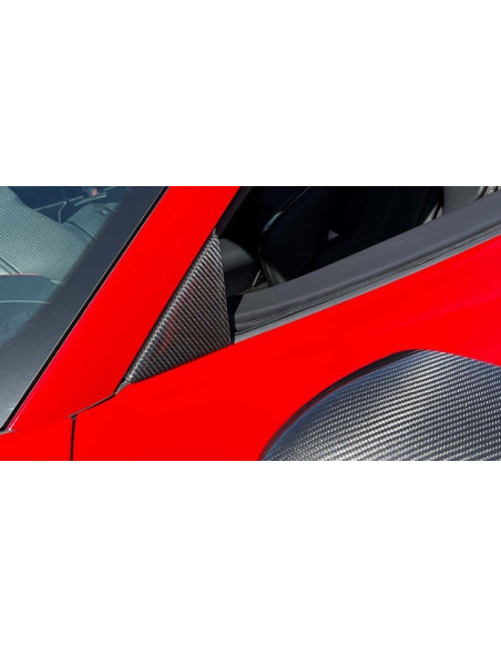 NOVITEC Ferrari SF90 Spider Triangles de fenêtres Carbone