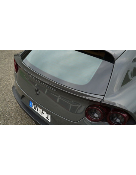 NOVITEC Ferrari GTC4 Lusso + T Becquet de Coffre Carbone